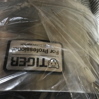 新品未使用一升炊き　タイガー製　お店で使う方　お弁当屋さんに向いてますの画像