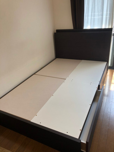 セミダブルベッド　ベッドフレーム　ニトリ