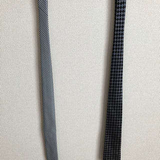 ネクタイ2つ