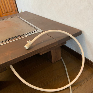 鉄板テーブルの画像