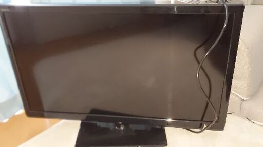 32インチ　液晶テレビ　売ります