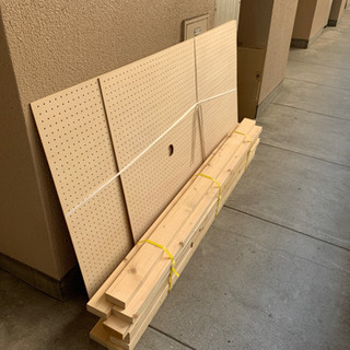 木材　DIY用　2×4木材&パンチングボードの画像