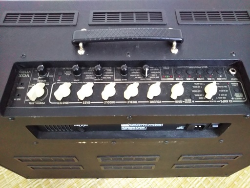 VOX VT120+ ギターアンプ（おまけとして、フットスイッチつけます）