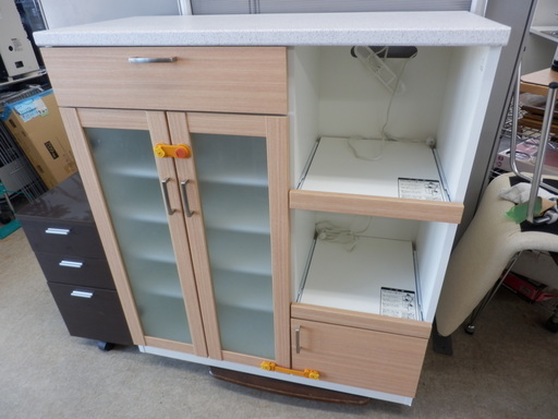 キッチンボード 幅100cm×奥行45cm コンセント2カ所 スライド棚 子供ロック付き レンジボード キッチンカウンター キッチン収納 食器棚 キャビネット ペイペイ対応 札幌市西区西野