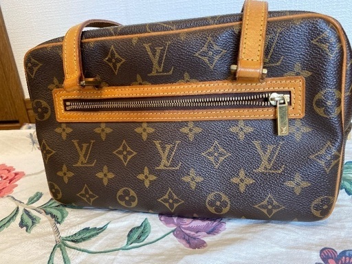 中古　ヴィトン　シテMMモノグラム　ショルダー