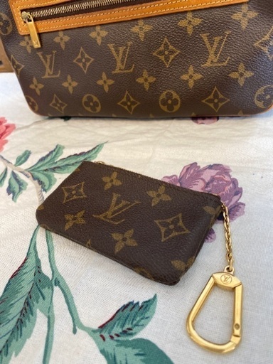 中古　ヴィトン　シテMMモノグラム　ショルダー