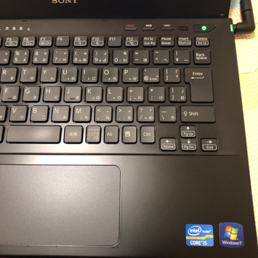 美品　sony SVS131B12N  i5三代 6GB win10