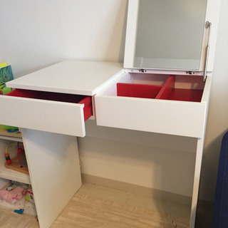 ミラー付きドレッサー★IKEA