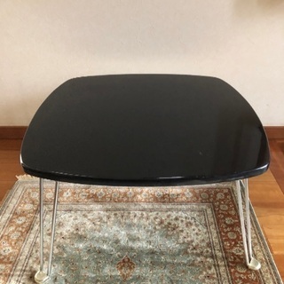 折りたたみテーブル　黒　の画像