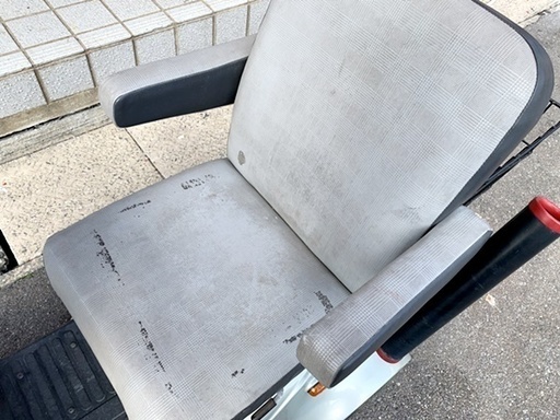 中古 ブリヂストン セニアカー キズ・割れ有り