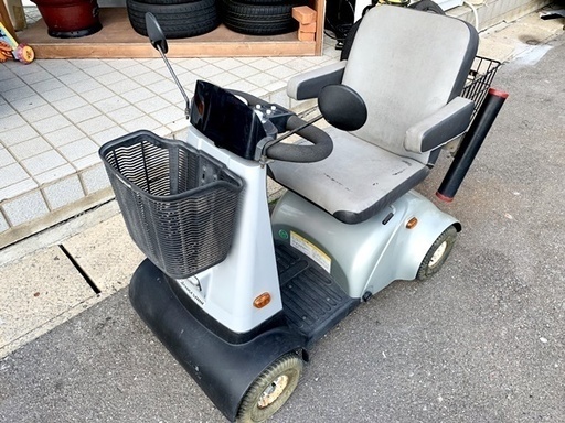 中古 ブリヂストン セニアカー キズ・割れ有り