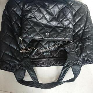 Raydy💗  キルティング模様デカ黒バッグ👜