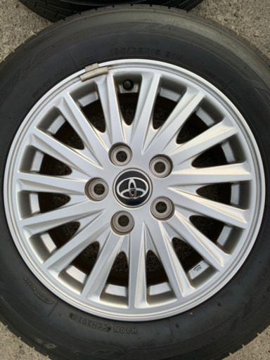 美品　195/65R15 ノア、ヴォクシー、アイシス等に