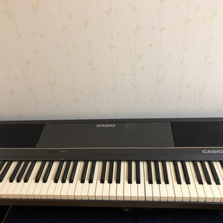 電子ピアノ