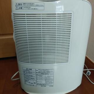 panasonic 除湿機 F-YZH60の画像