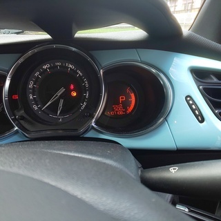 CitroënDS3　値下げ リ済込み　シトロエンDS3　 車検長い　ノーマルタイヤ付き   の画像