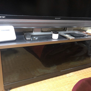 TV台　50インチ乗ります