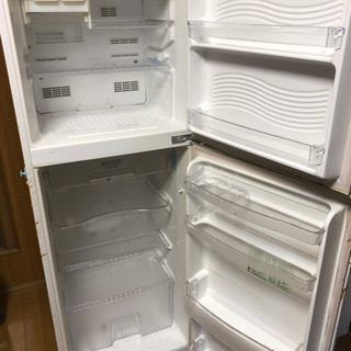 大きい冷蔵庫に買い替えの為の画像