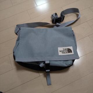ノースフェイス のショルダー