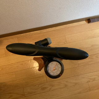 サーファスの自転車用空気入れ譲ります(FP200)［取引完了』