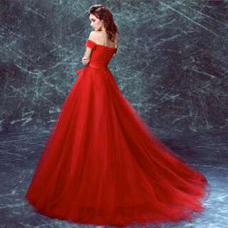 二次会 カラードレス 赤の画像