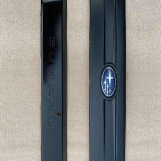 フロントグリル、リアガーニッシュ　中古　H20サンバーバン