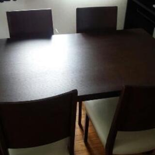 ダイニングテーブルセット！配送もしますよの画像