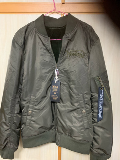 Norton ジャンパー 未使用