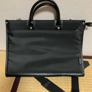 ショルダーバッグの画像