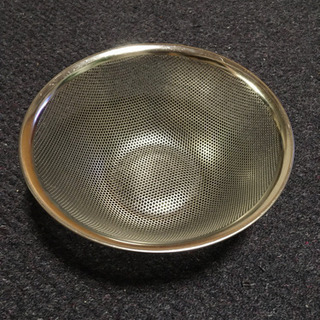 柳宗理 ざる パンチングストレーナー24cm