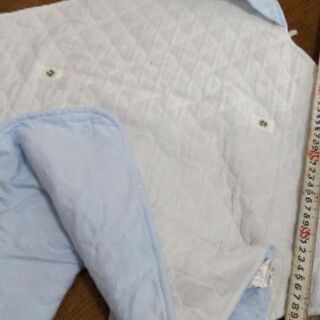 水色のおくるみの画像