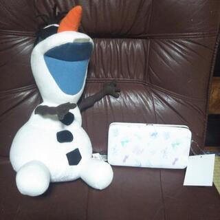 オラフのぬいぐるみ&アナ雪の小物入れモバイルポーチのセット