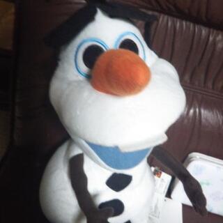 オラフのぬいぐるみ&アナ雪の小物入れモバイルポーチのセットの画像