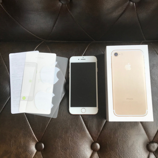 iPhone 7 Gold 128 GB SIMフリー☆訳あり