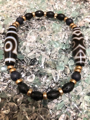 グリーンターラ　金剛蓮花三眼天珠 & 二眼天珠