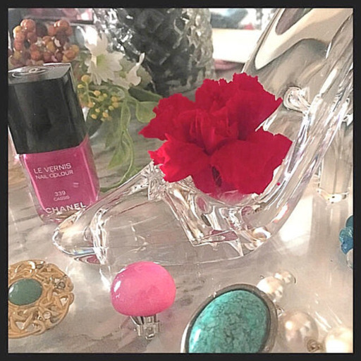 ご購入者様決定［未使用］ガラスの靴  ブリザードフラワー カーネーションアクリル素材