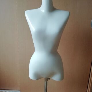 中古品トルソー　
