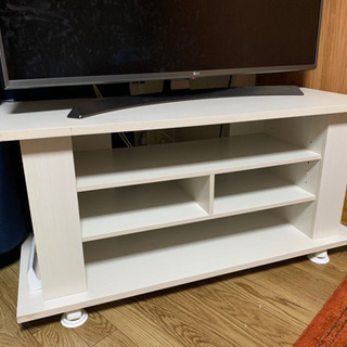 テレビ台の画像