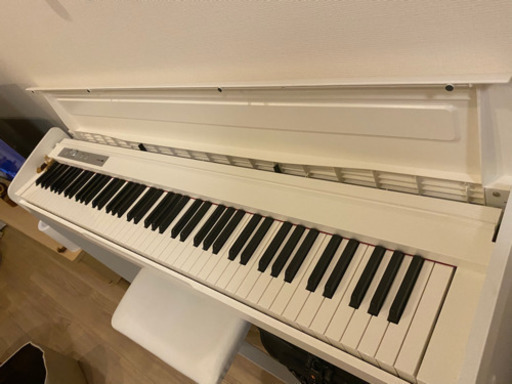 【美品】電子ピアノKorg LP180