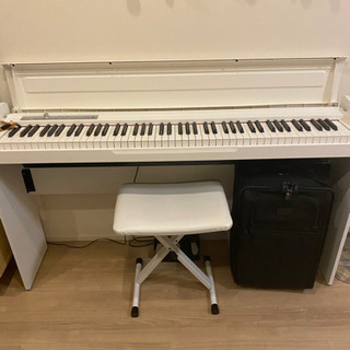 【美品】電子ピアノKorg LP180の画像