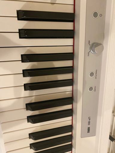 【美品】電子ピアノKorg LP180