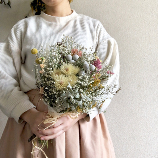 受注制作かすみ草と花々のブーケ