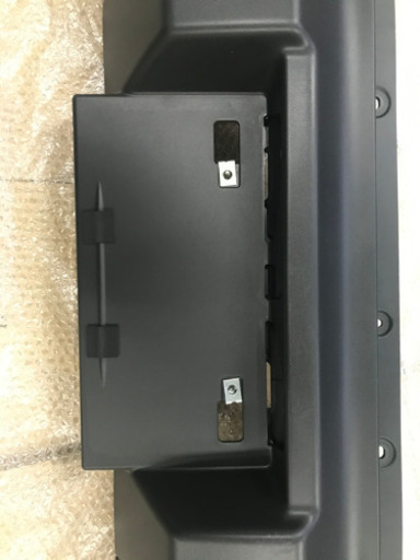 現行ジムニー　JB64  リヤバンパー(テールランプ付き)