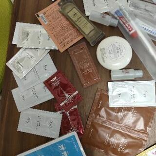 化粧品　製品　サンプル　まとめの画像