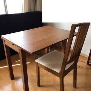 ダイニングテーブル（IKEA BJURSTA）、チェアー（IKE...