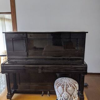 カワイ のピアノ