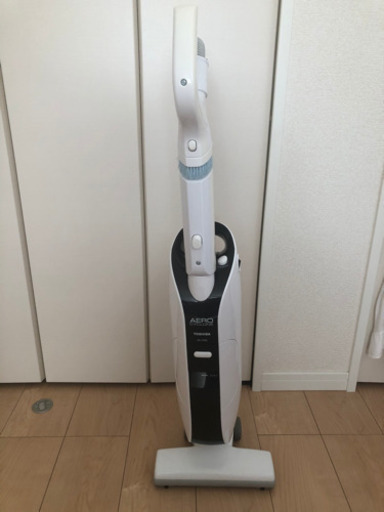 東芝☆ステッククリーナー☆サイクロン式掃除機☆美品
