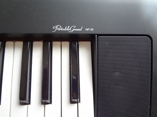 YAMAHA キーボード　電子ピアノ　NP-30 (取引中)