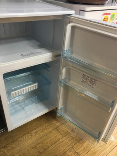 4/15 値下げ! 極美品！ 2019年製 Abitelax アビテラックス 96L冷蔵庫 AR-100E