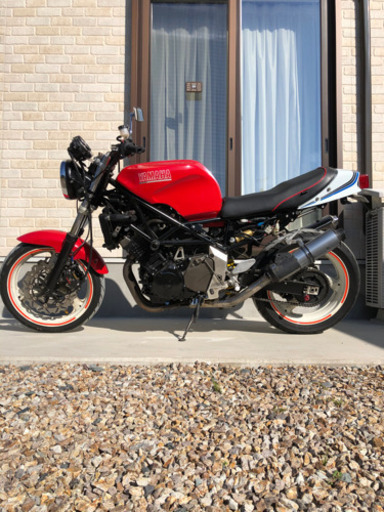 TRX850 カスタム途中